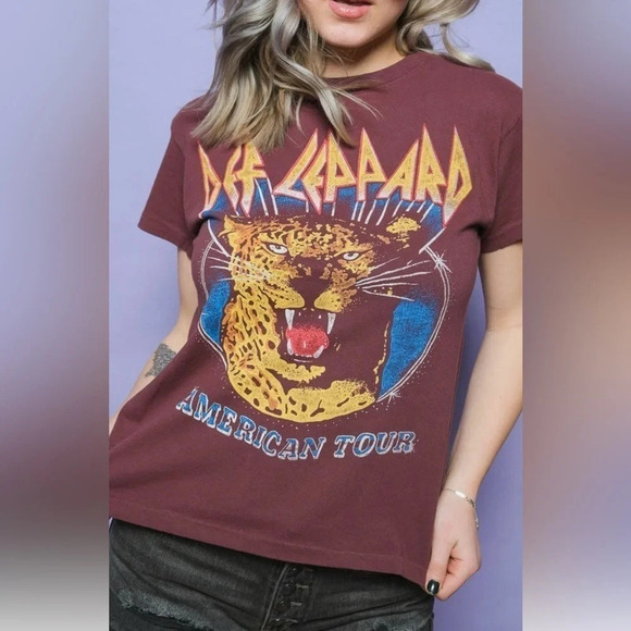 Daydreamer Def Leppard American Tour Tee size small NWT. - Picture 4 of 5